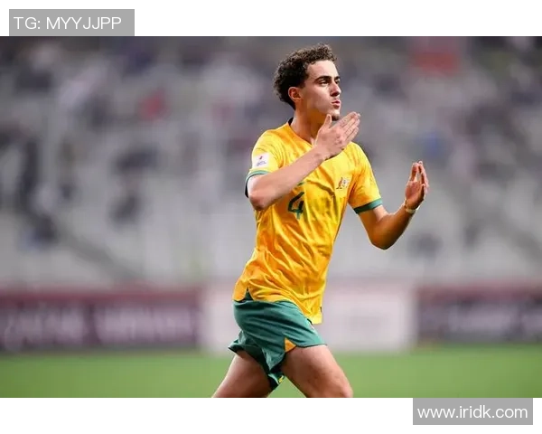 广州足球队在赛季中的节奏变化与战术调整分析 广州足球队在赛季中的节奏变化与战术调整分析