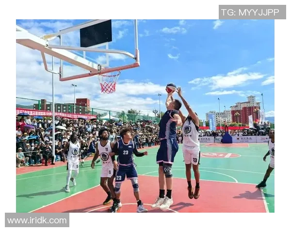 武汉篮球队在篮球团队协作排行榜中荣获第九名展现出强大团队精神与默契配合 武汉篮球队在篮球团队协作排行榜中荣获第九名展现出强大团队精神与默契配合