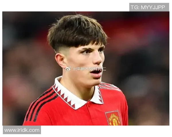 足球明星发型大揭秘男士时尚潮流的多样选择与灵感分享 足球明星发型大揭秘男士时尚潮流的多样选择与灵感分享